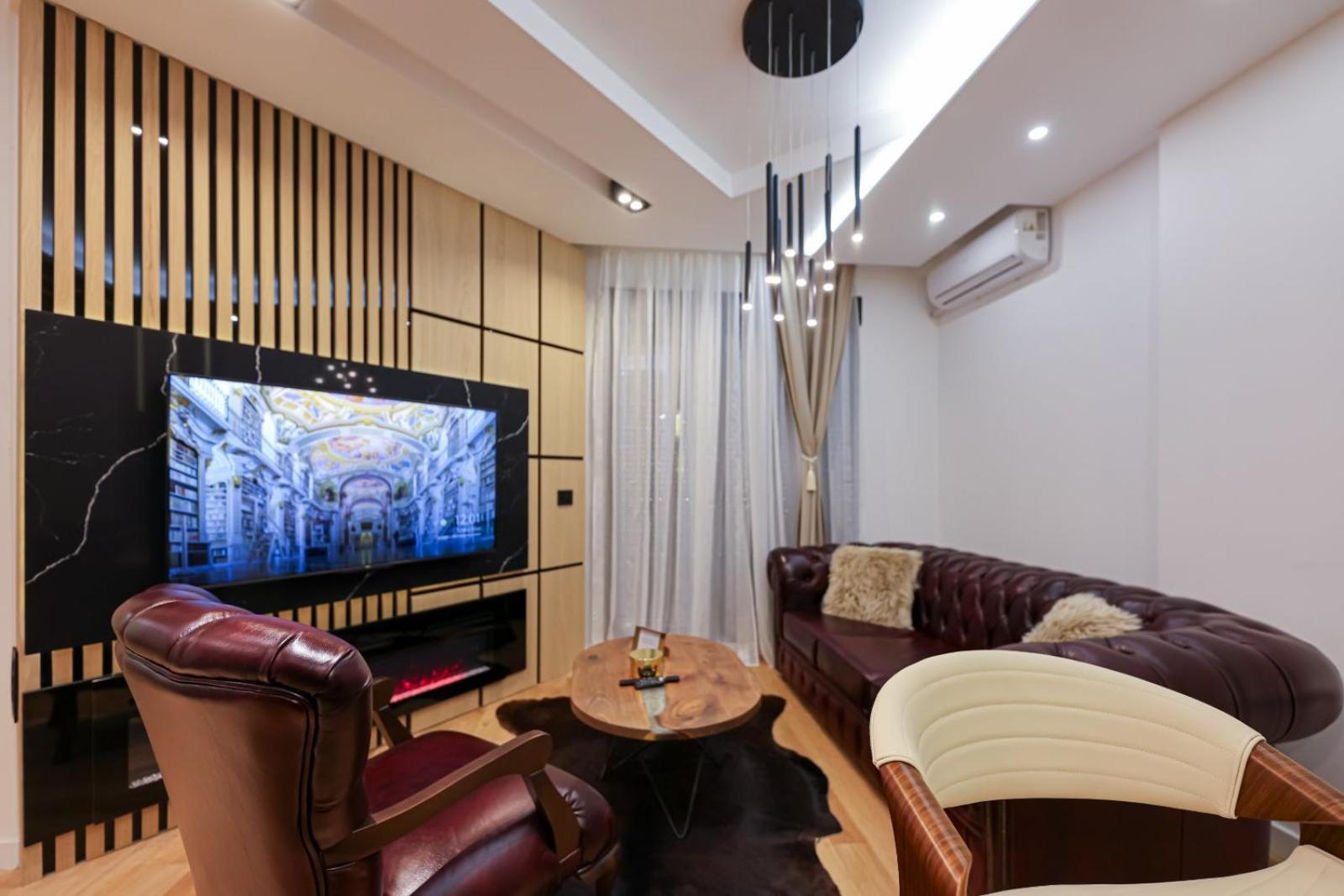 Urban View Apartment